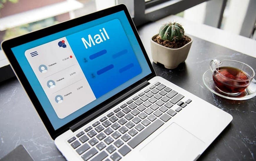 SFR mail sur ordinateur